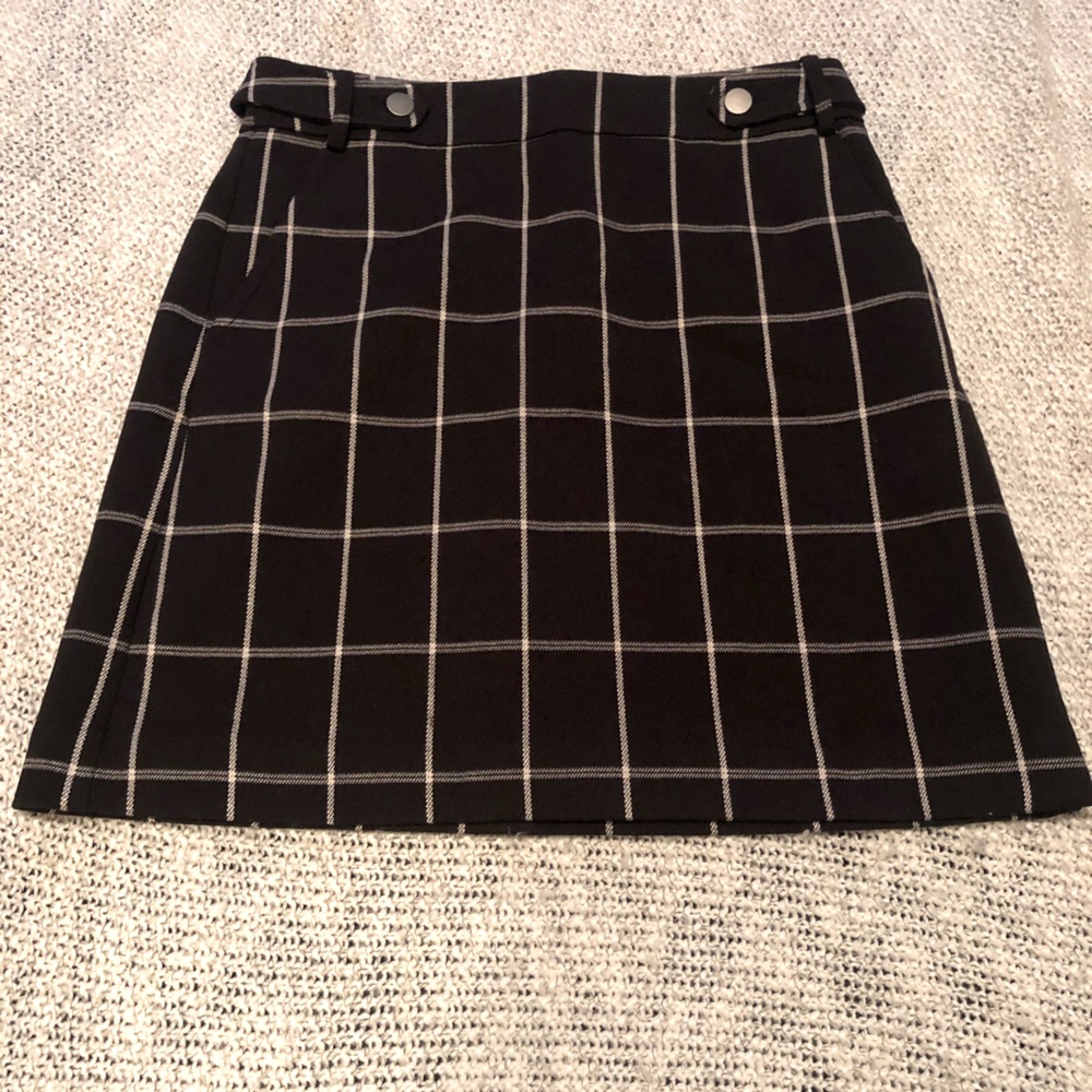 EUC Loft Shift Skirt